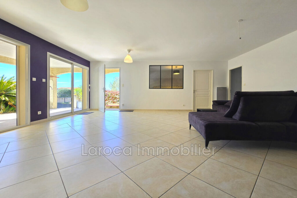 Achat villa à Laroque des Albères – 5 pièces – 3 chambres – 112.00 m²