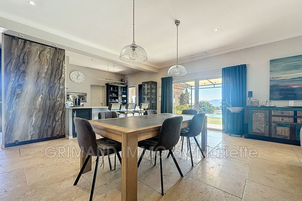 vente maison 4 Pièce(s) – 4 pièces – 3 chambres – 133.00 m²