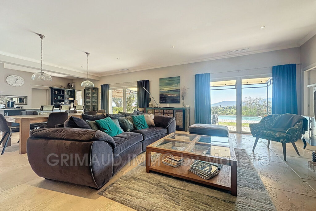 vente maison 4 Pièce(s) – 4 pièces – 3 chambres – 133.00 m²