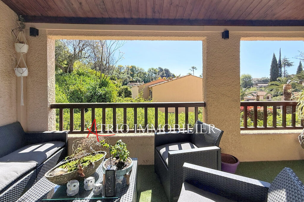 Superbe duplex au calme absolu, situé dans une magnifique rési – 2 pièces – 1 chambre – 37.00 m²