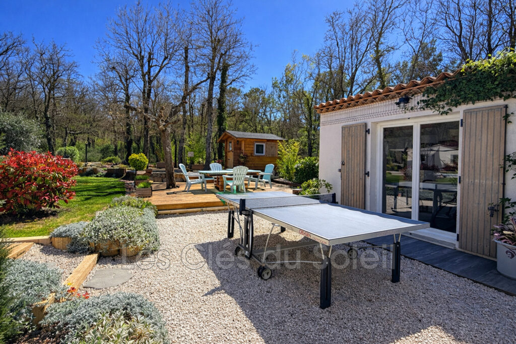 Villa contemporaine 2021 ? 160 m² ? Piscine ? Vue château ?  F – 5 pièces – 3 chambres – 160.00 m²