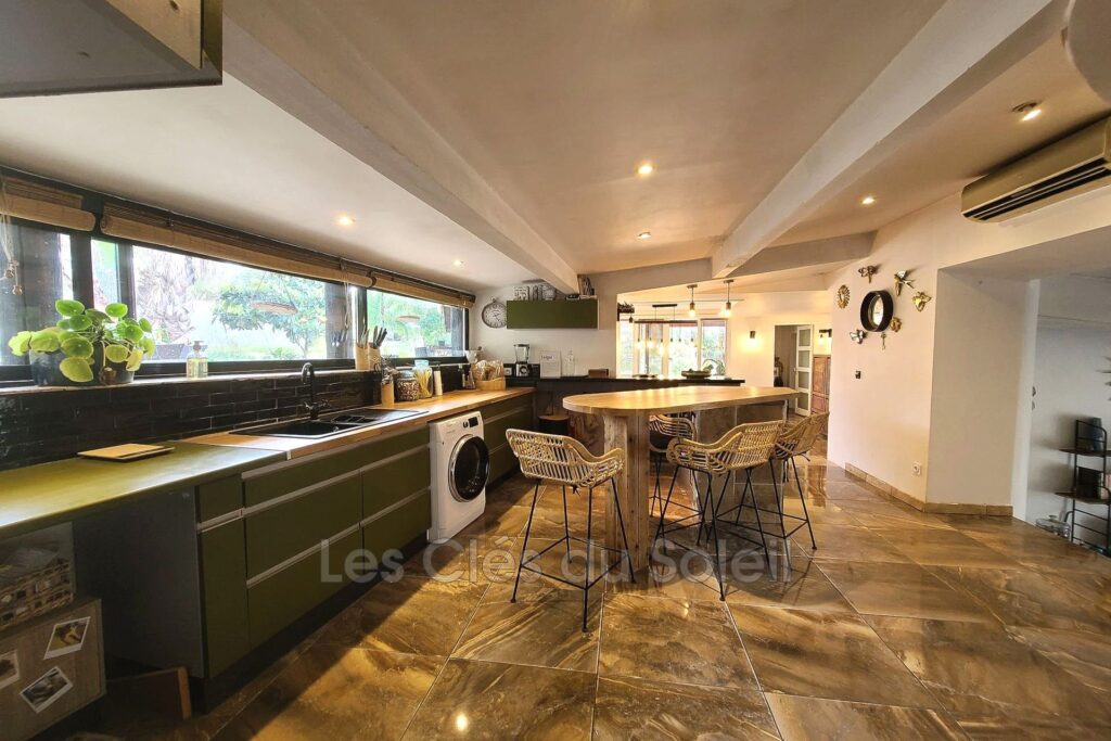 vente maison 3 Pièce(s) – 3 pièces – 2 chambres – 100.60 m²