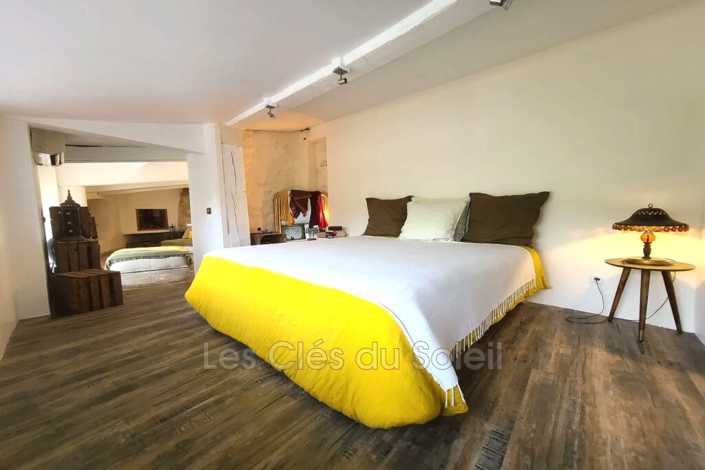 vente maison 3 Pièce(s) – 3 pièces – 2 chambres – 100.60 m²