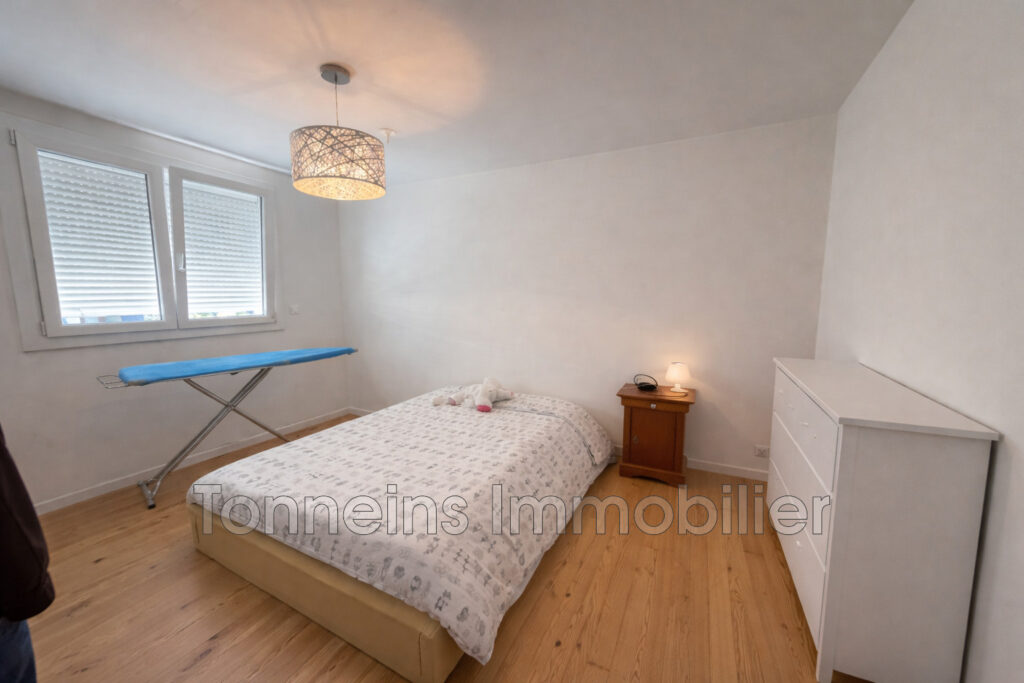 vente maison 5 Pièce(s) – 5 pièces – 4 chambres – 100.00 m²