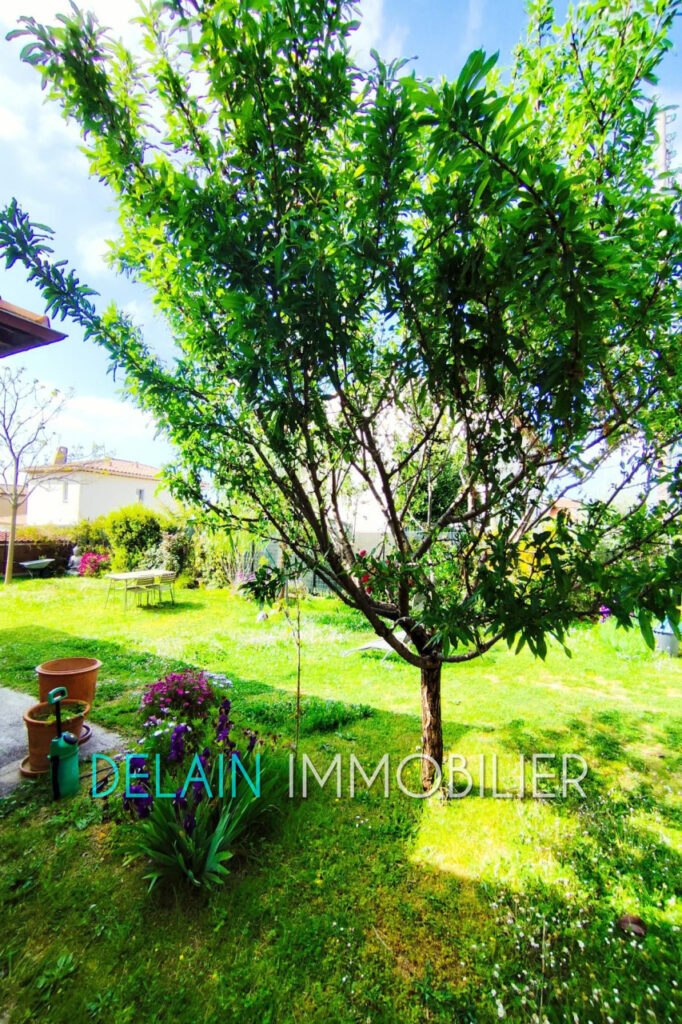 vente maison – NR pièces – 2 chambres – 85.00 m²