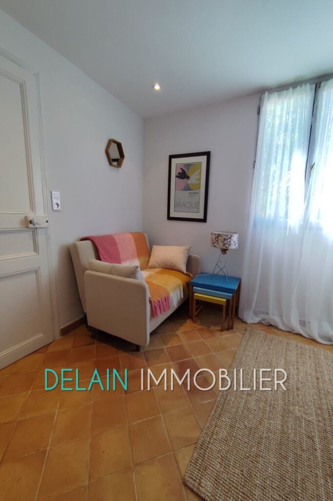 vente maison – NR pièces – 2 chambres – 85.00 m²