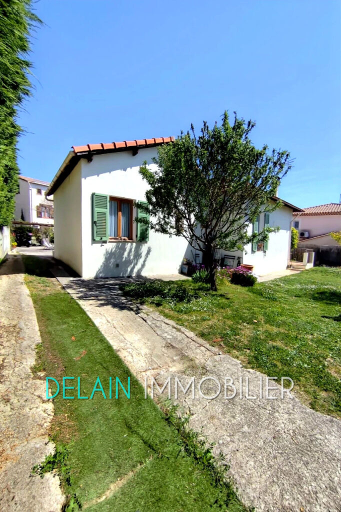 vente maison – NR pièces – 2 chambres – 85.00 m²