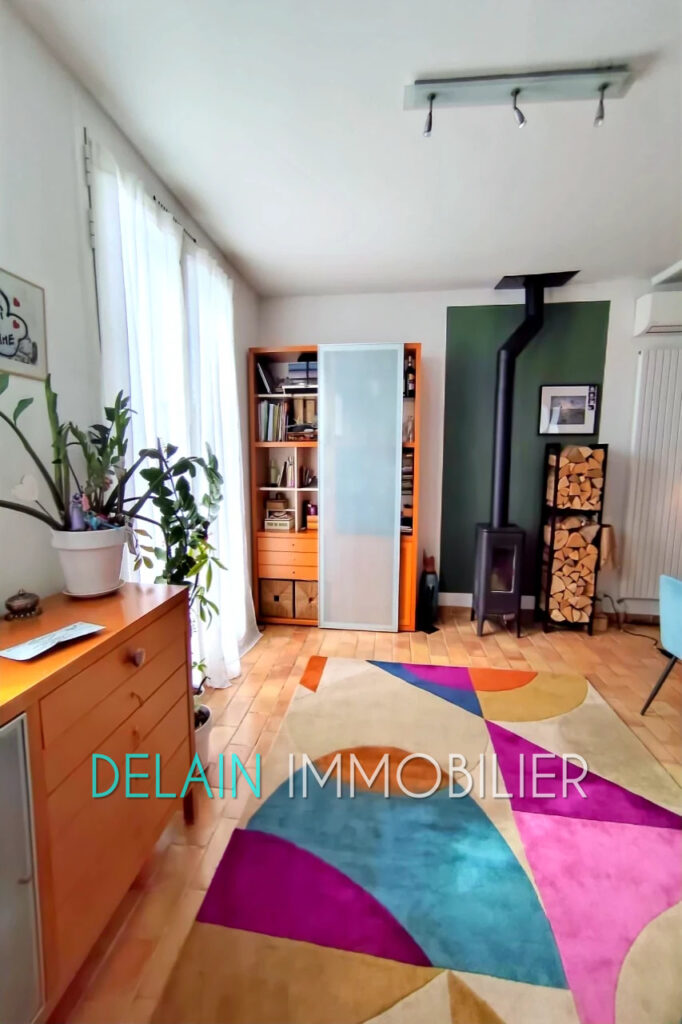 vente maison – NR pièces – 2 chambres – 85.00 m²