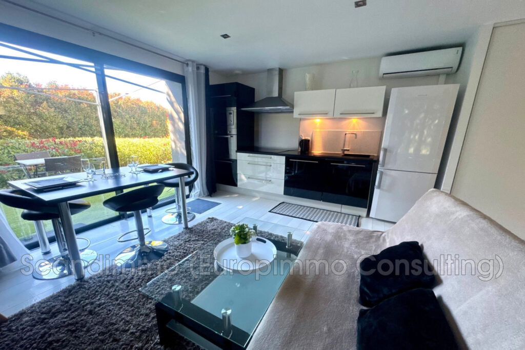 vente maison contemporaine 5 Pièce(s) – 5 pièces – 4 chambres – 202.00 m²