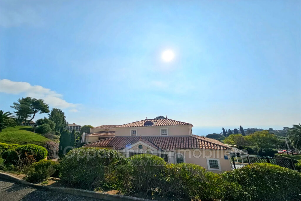 Cap Estérel ? Les Villas J ? Superbe 3 pièces vue mer de 37 m² – 3 pièces – 2 chambres – 37.14 m²