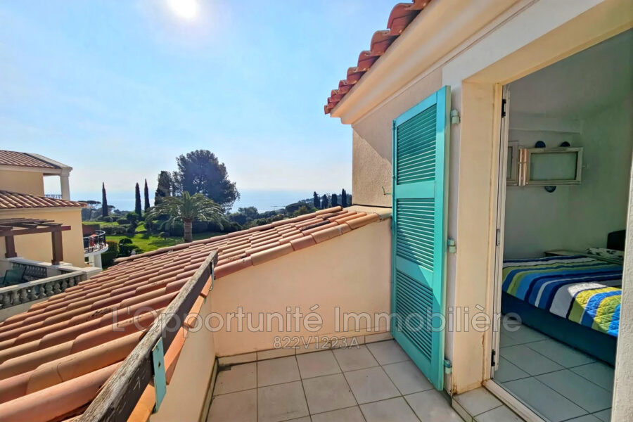 Appartement à vendre à Agay