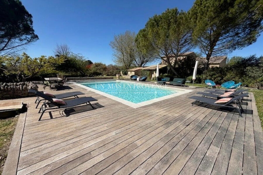 Maison à louer à Gordes