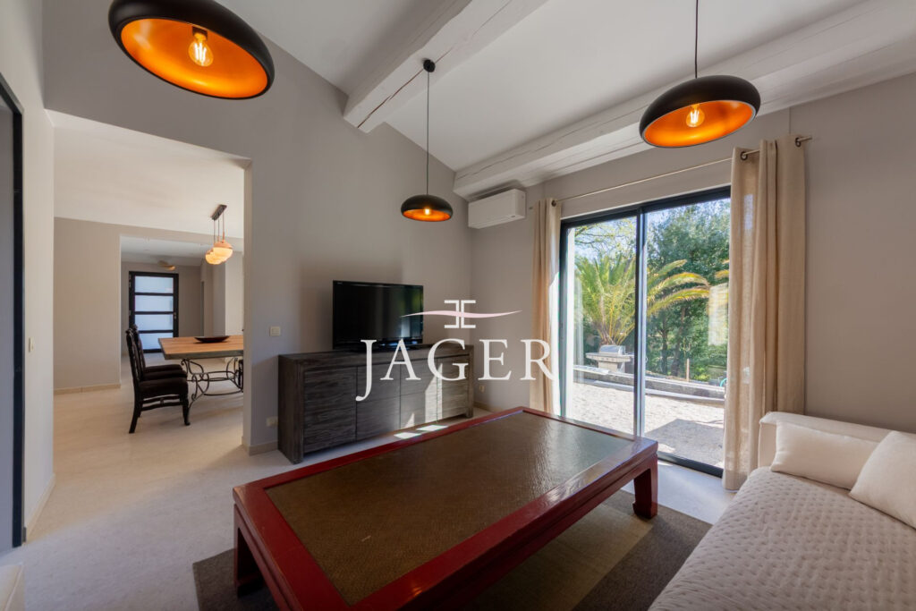 vente maison 4 Pièce(s) – 4 pièces – 4 chambres – 183.00 m²