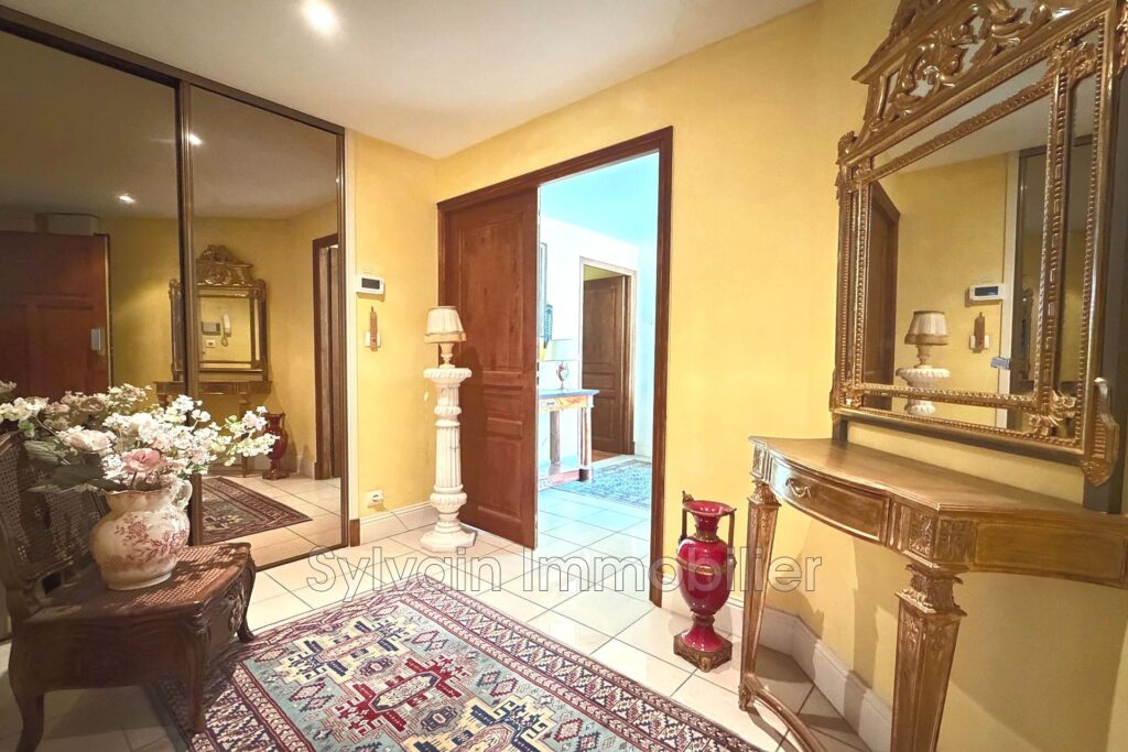 vente appartement 4 Pièce(s) – 4 pièces – 3 chambres – 142.40 m²