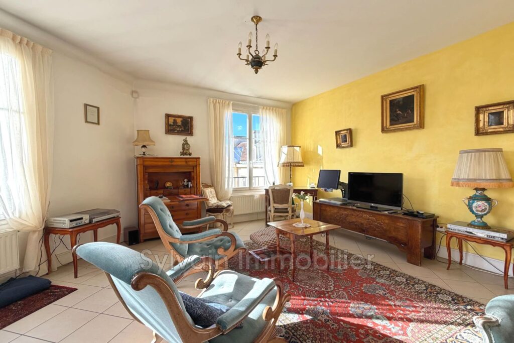 vente appartement 4 Pièce(s) – 4 pièces – 3 chambres – 142.40 m²