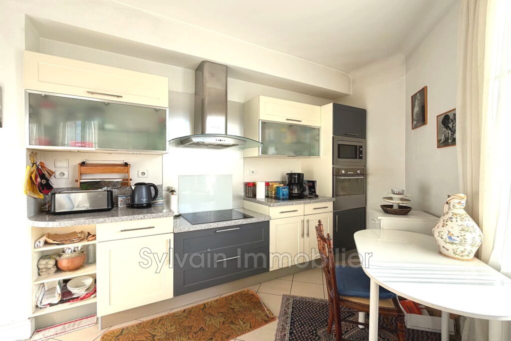 vente appartement 4 Pièce(s) – 4 pièces – 3 chambres – 142.40 m²