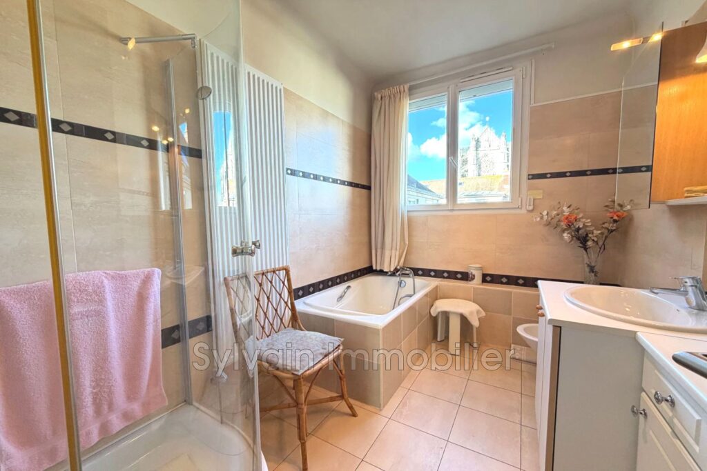 vente appartement 4 Pièce(s) – 4 pièces – 3 chambres – 142.40 m²