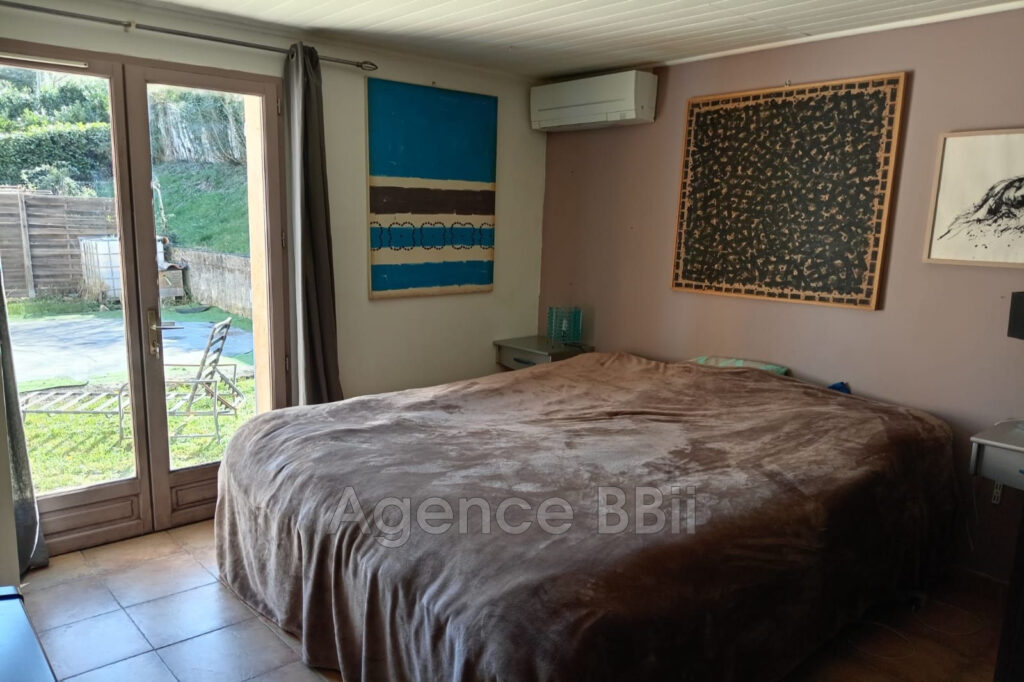 vente maison 5 Pièce(s) – 5 pièces – 4 chambres – 142.00 m²