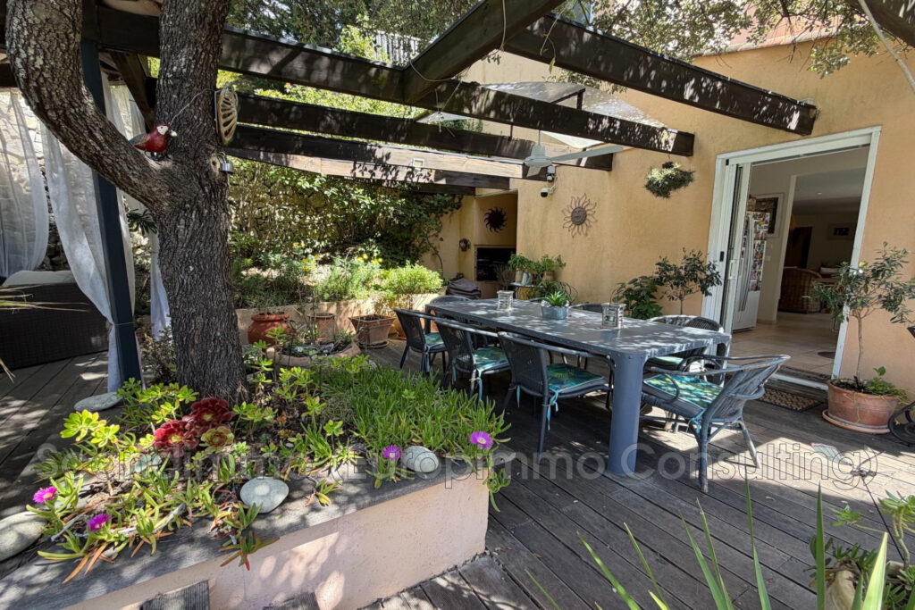 vente maison 5 Pièce(s) – 5 pièces – 4 chambres – 157.50 m²