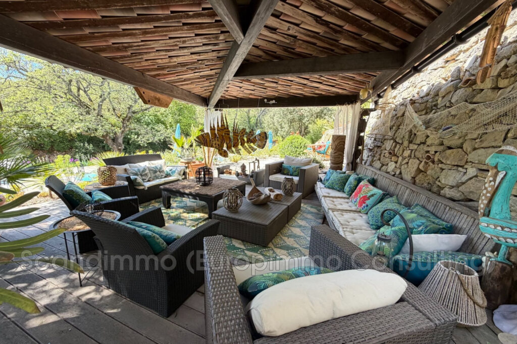 vente maison 5 Pièce(s) – 5 pièces – 4 chambres – 157.50 m²