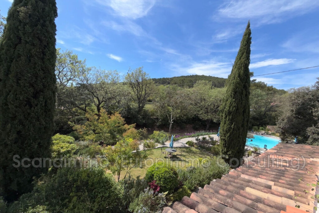 vente maison 5 Pièce(s) – 5 pièces – 4 chambres – 157.50 m²