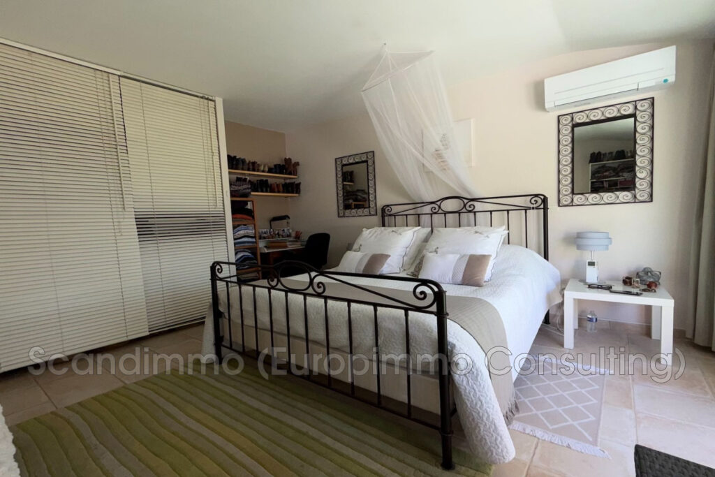 vente maison 5 Pièce(s) – 5 pièces – 4 chambres – 157.50 m²