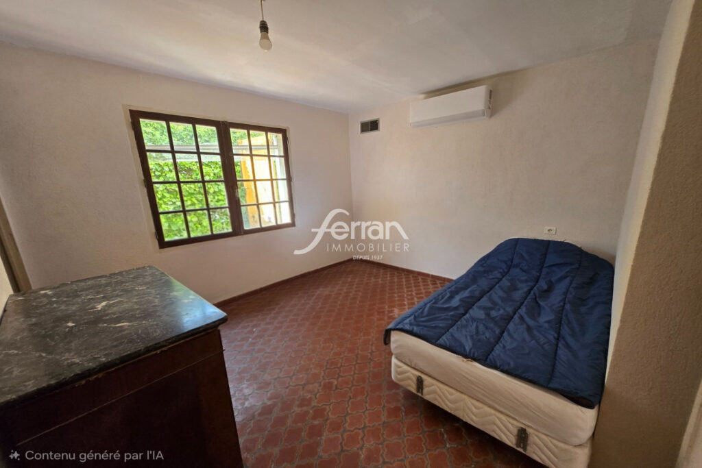 A vendre à Salernes villa organisée en 2 appartements sur un t – 5 pièces – 3 chambres – 147.00 m²