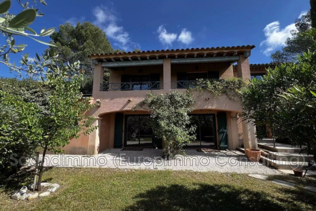 vente maison 5 Pièce(s) – 5 pièces – 3 chambres – 152.00 m²