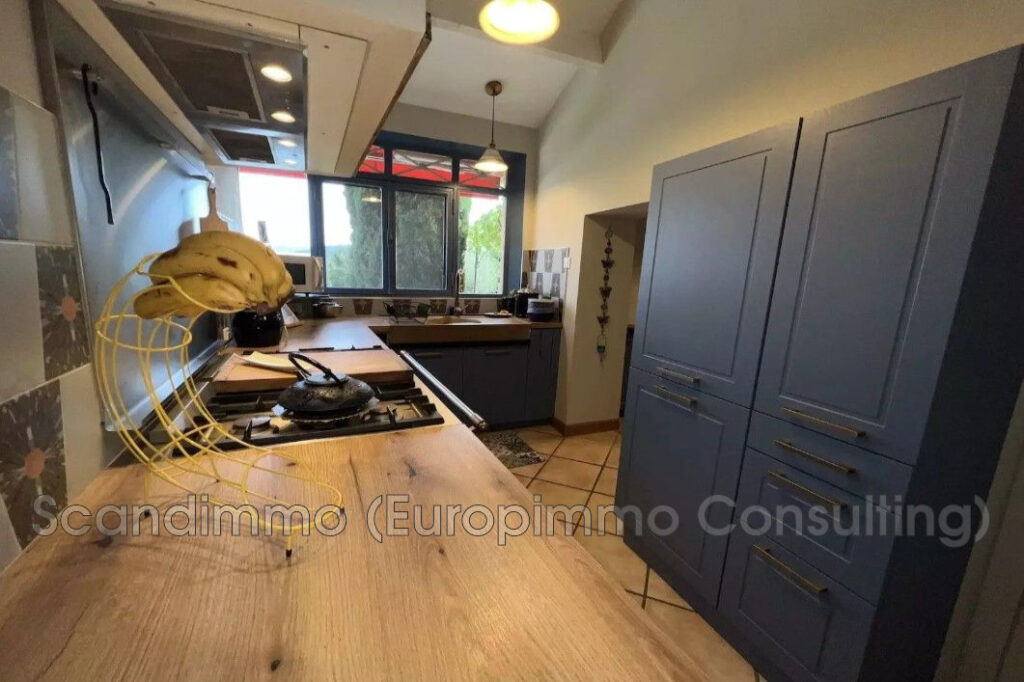 vente maison 5 Pièce(s) – 5 pièces – 3 chambres – 152.00 m²