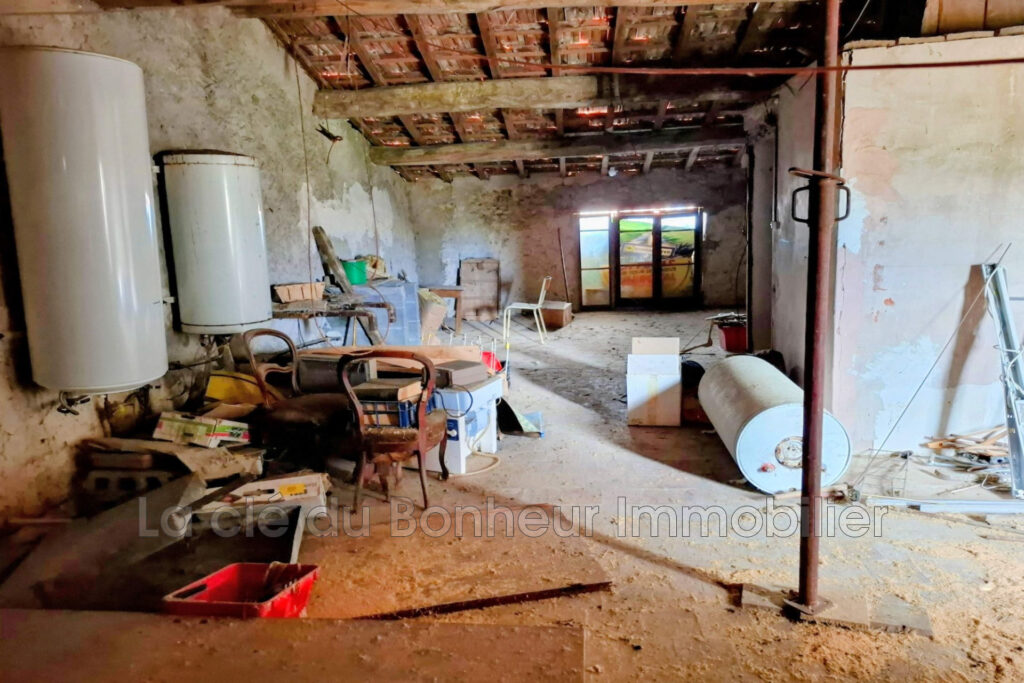 vente maison de village 4 Pièce(s) – 4 pièces – 2 chambres – 100.00 m²