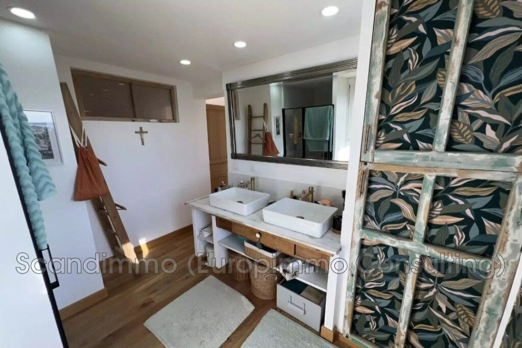 vente maison 5 Pièce(s) – 5 pièces – 4 chambres – 148.00 m²