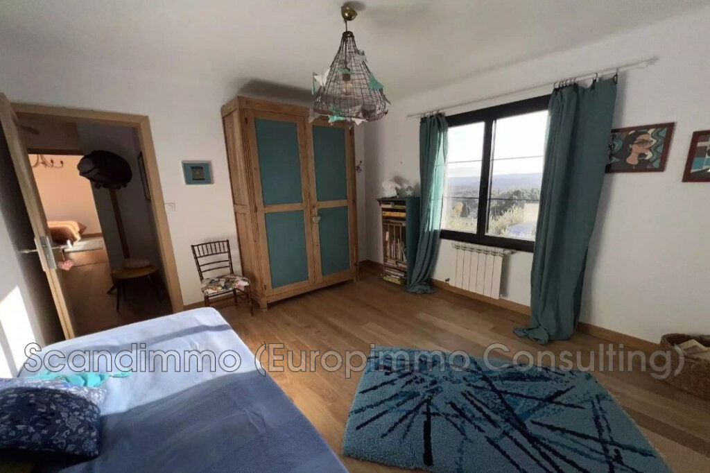 vente maison 5 Pièce(s) – 5 pièces – 4 chambres – 148.00 m²