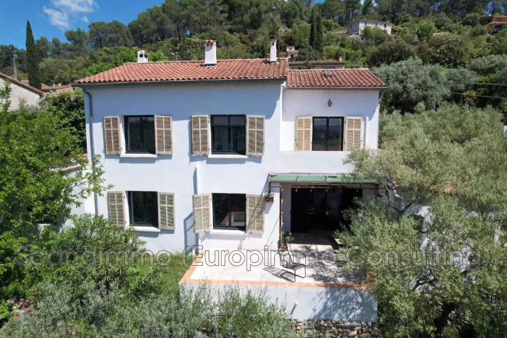 vente maison 5 Pièce(s) – 5 pièces – 4 chambres – 148.00 m²