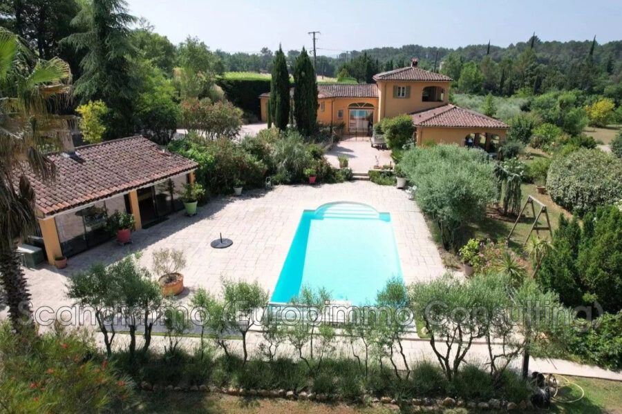 Maison à vendre à Cotignac
