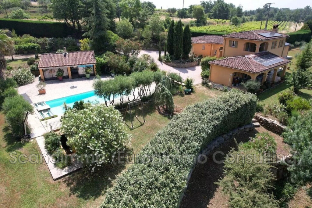 vente maison 6 Pièce(s) – 6 pièces – 4 chambres – 195.00 m²