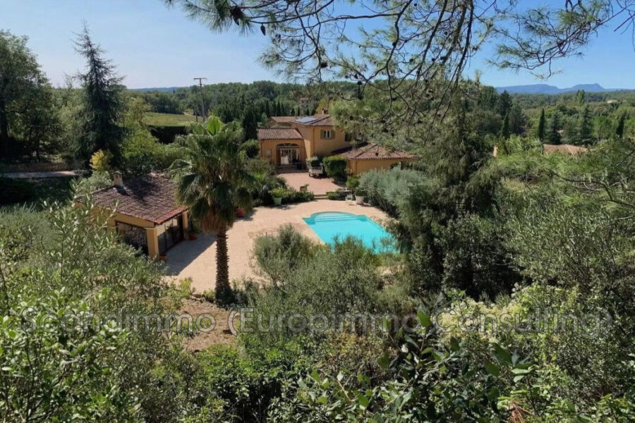 Maison à vendre à Cotignac