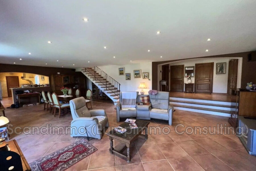 Maison à vendre à Cotignac