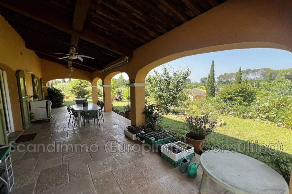 vente maison 6 Pièce(s) – 6 pièces – 4 chambres – 195.00 m²