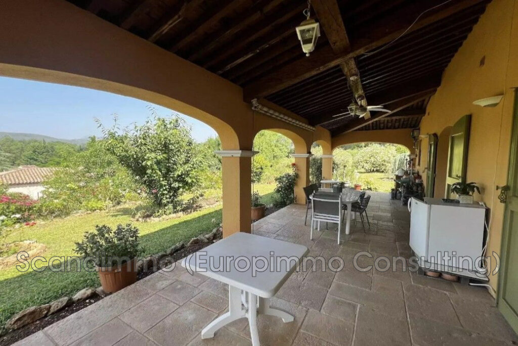 vente maison 6 Pièce(s) – 6 pièces – 4 chambres – 195.00 m²