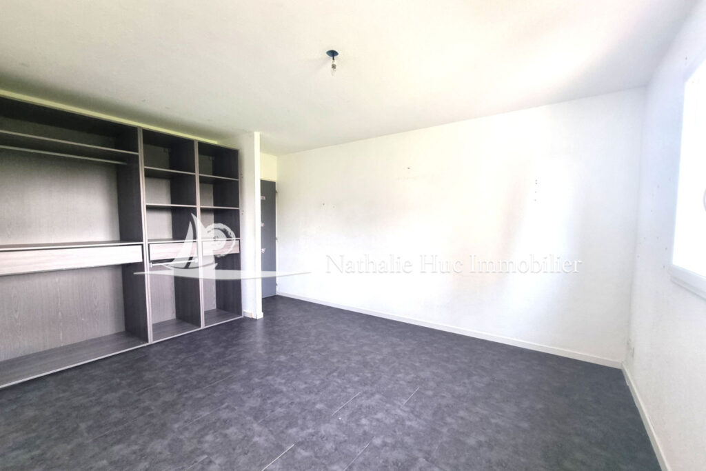 vente maison – NR pièces – 4 chambres – 144.00 m²