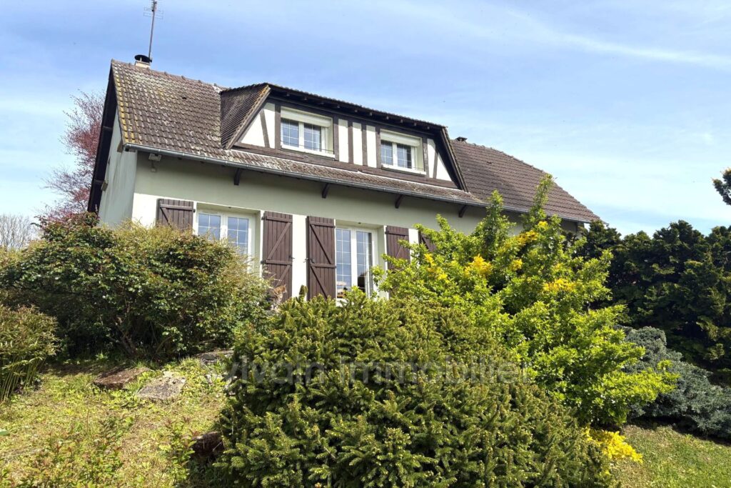 vente maison 7 Pièce(s) – 7 pièces – 3 chambres – 116.00 m²