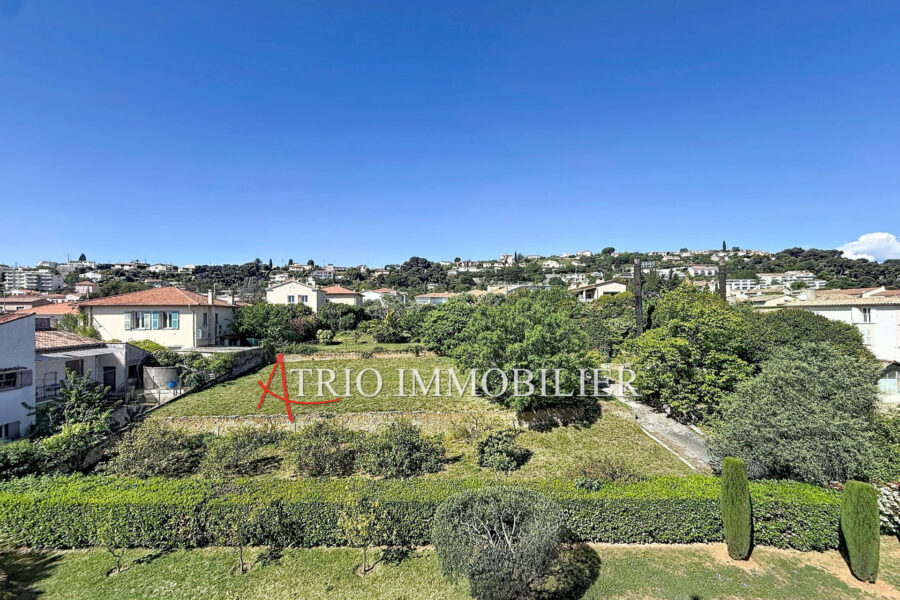 Appartement à vendre à Saint-laurent-du-var
