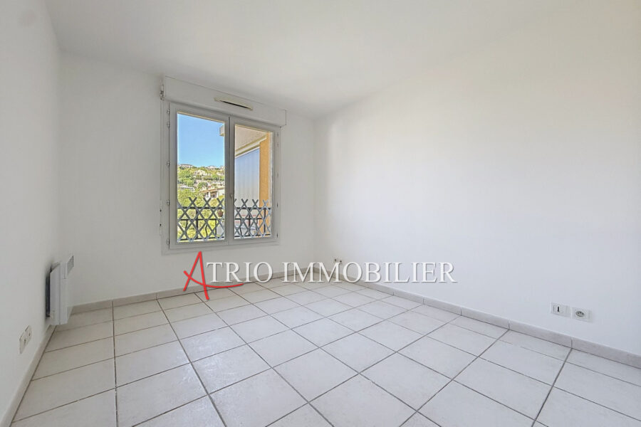 Appartement à vendre à Saint-laurent-du-var