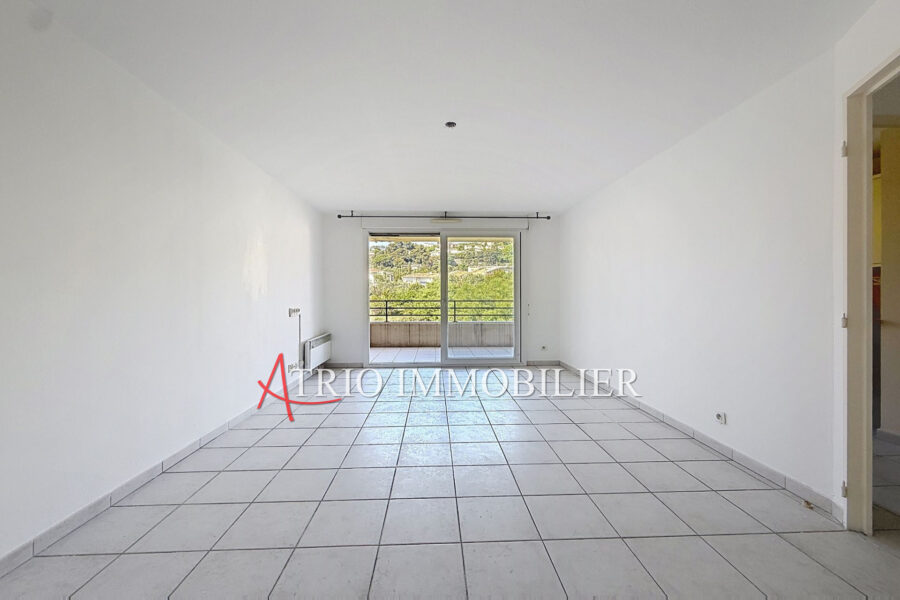 Appartement à vendre à Saint-laurent-du-var