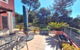 Charmante maison d&rsquo;angle à Valbonne, dans une résidence avec p – 3 pièces – 2 chambres – 65.00 m²