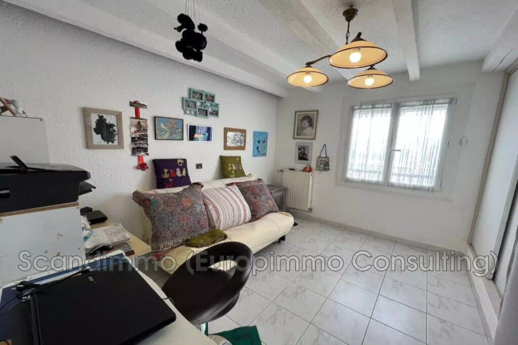 vente maison 7 Pièce(s) – 7 pièces – 4 chambres – 163.00 m²