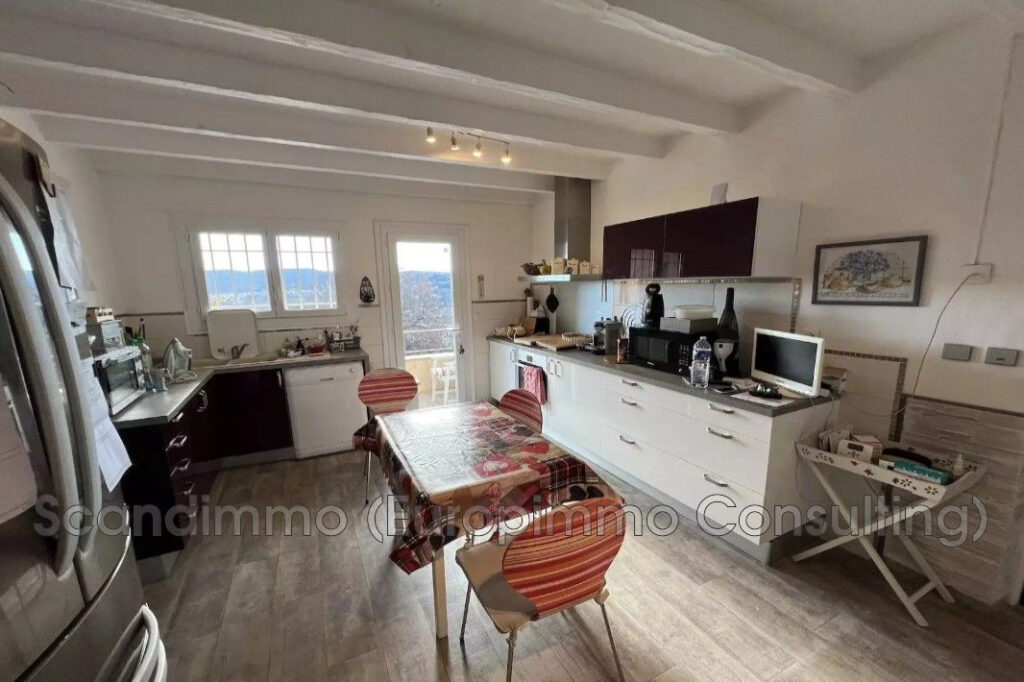 vente maison 7 Pièce(s) – 7 pièces – 4 chambres – 163.00 m²