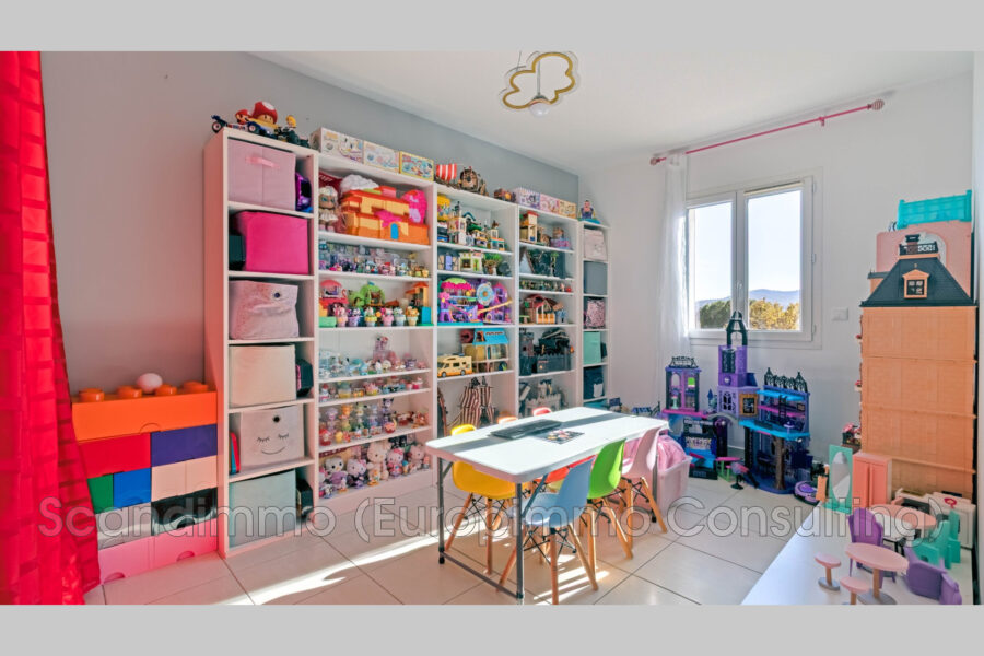 Maison à vendre à Roquebrune-sur-argens