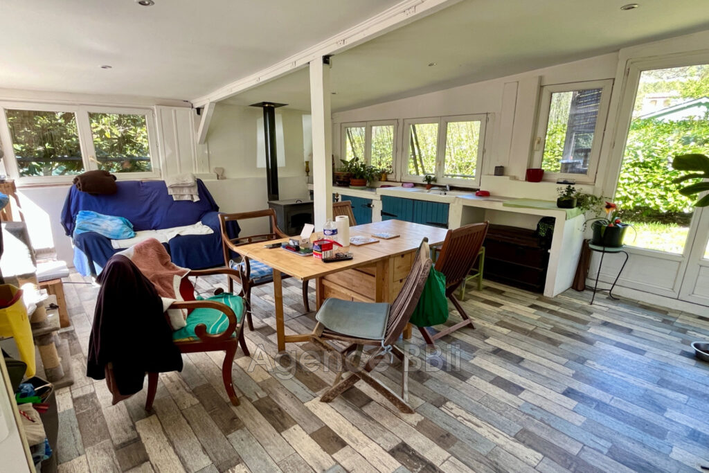 vente maison 5 Pièce(s) – 5 pièces – 4 chambres – 142.00 m²