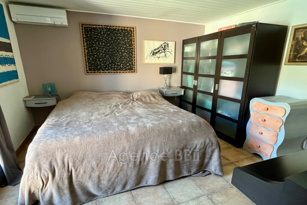 vente maison 5 Pièce(s) – 5 pièces – 4 chambres – 142.00 m²